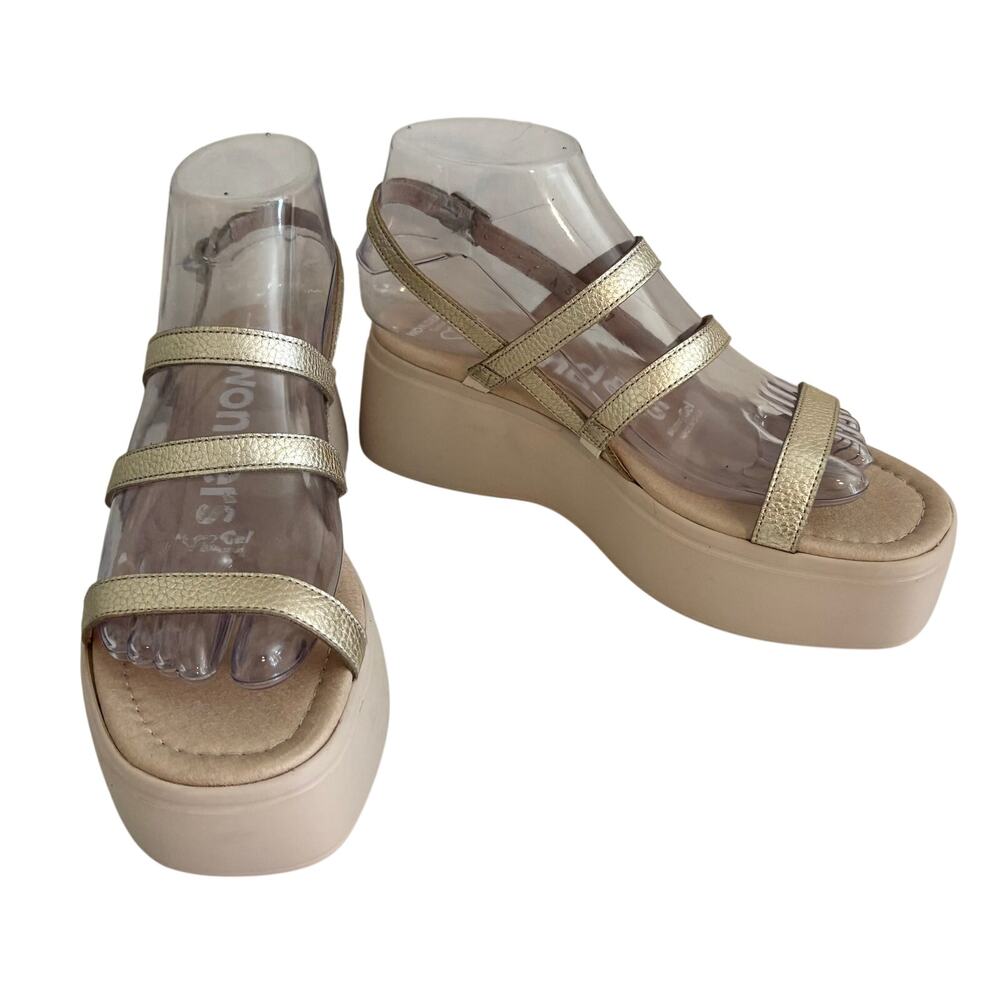 NWT Wonders Spain Wonderfly Gold Metallic Leather Chunky Platform Sandals